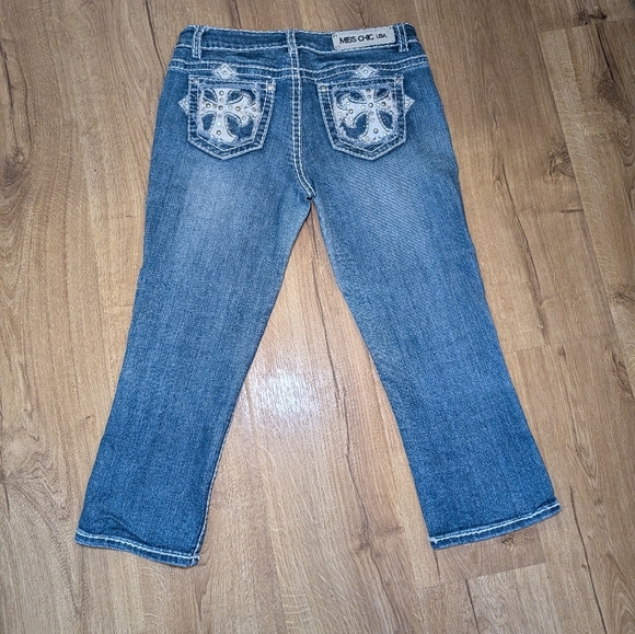 Miss Chic USA Capri Embellished Jeans size 9 - Picture 4 of 8